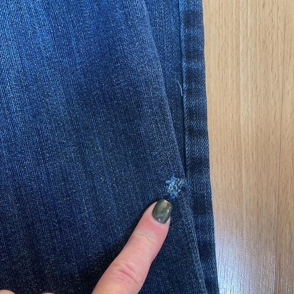 AEO Favorite Boyfriend Jeans - Picture 4 of 5